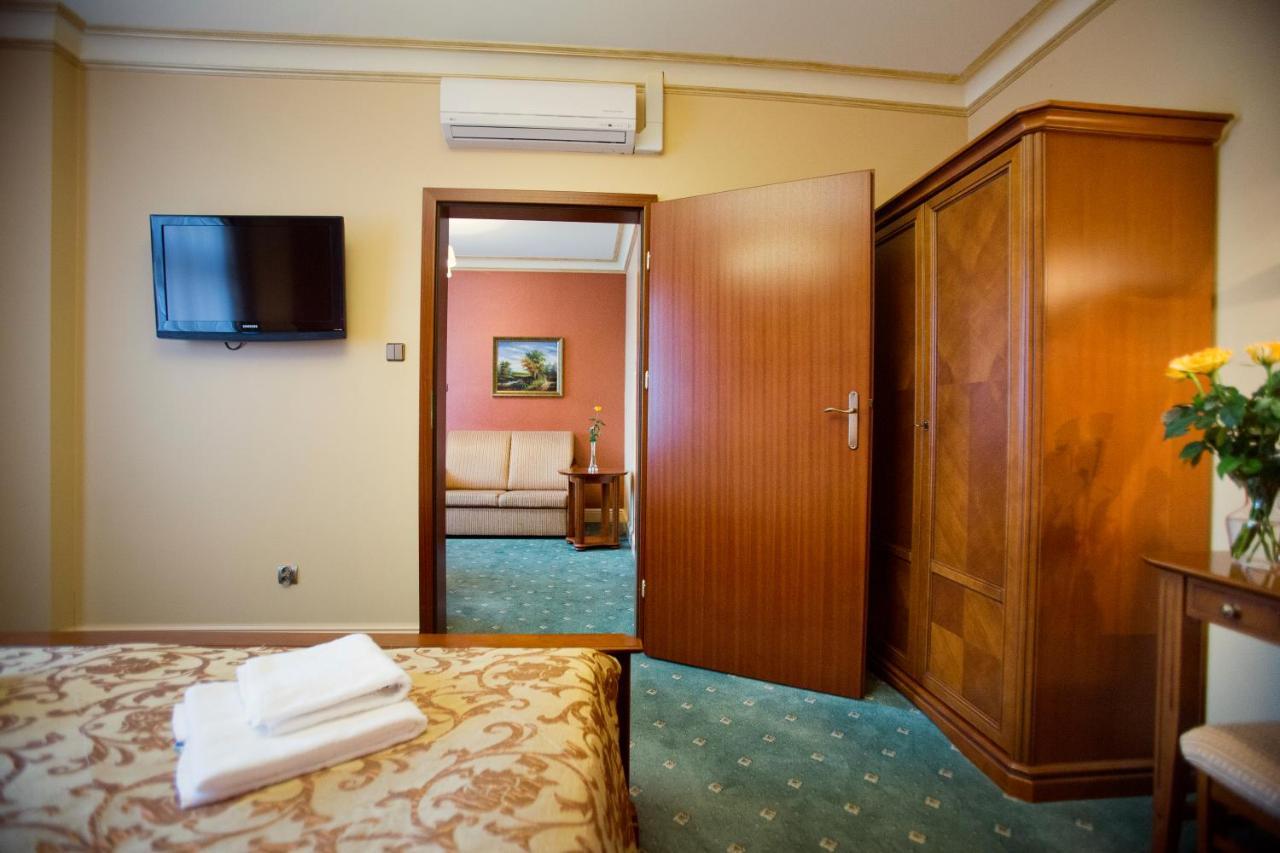 Hotel Przy Mlynie Rybnik  Exterior foto