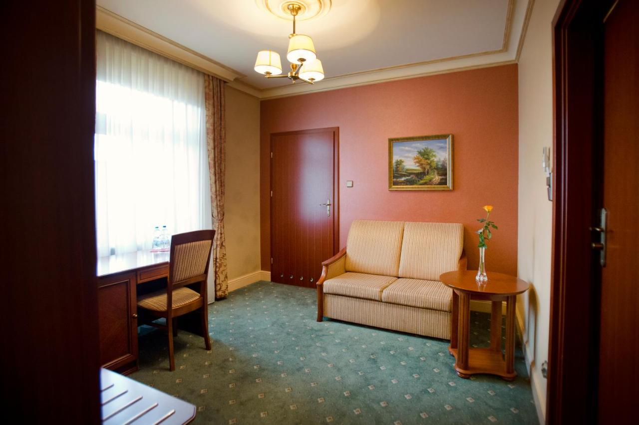 Hotel Przy Mlynie Rybnik  Exterior foto